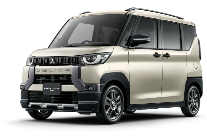 DELICA MINI ナチュラルアイボリーメタリック
